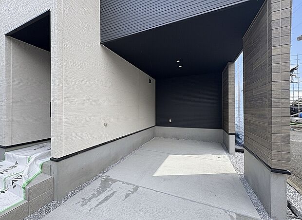 駐車スペースあり(車種による)