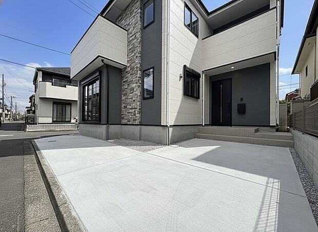 駐車スペースあり(車種による)