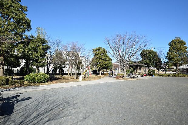 栗木おおしばら公園 距離約900m