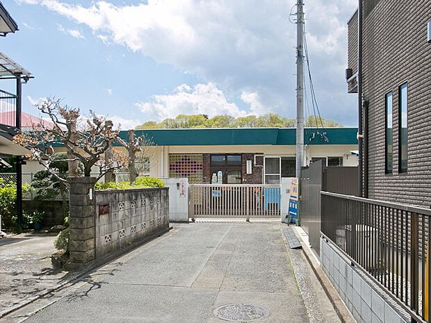 元八王子保育園　距離約1700m