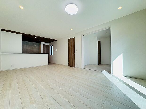 完成済の新築一戸建て、是非一度ご見学ください!
