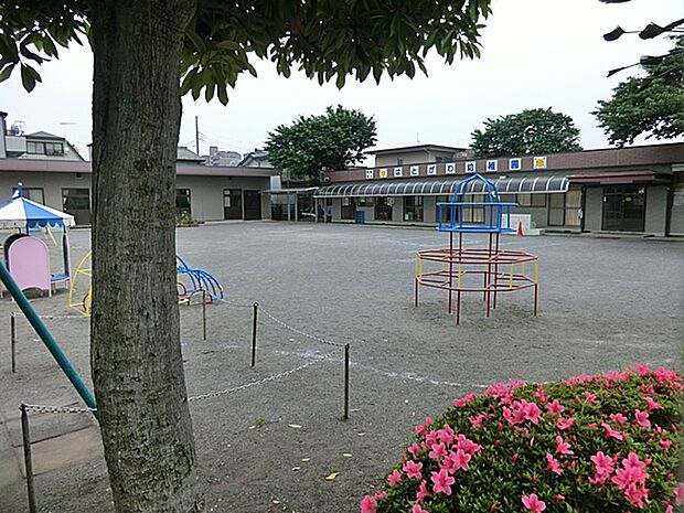 鳩川幼稚園まで約700m