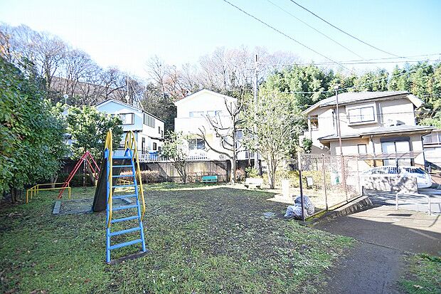 にしきりがや児童遊園地 距離約650m
