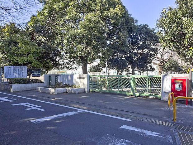 大和市立中央林間小学校　距離約1700m