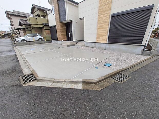 駐車スペースあり(車種による)