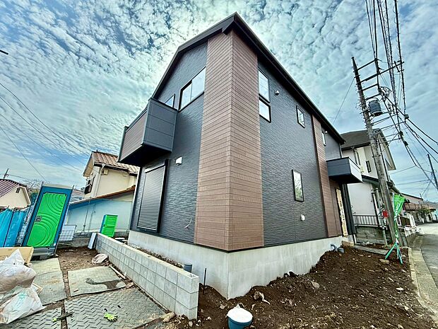 室内もご案内可能です!お気軽にお問合せくださいませ♪