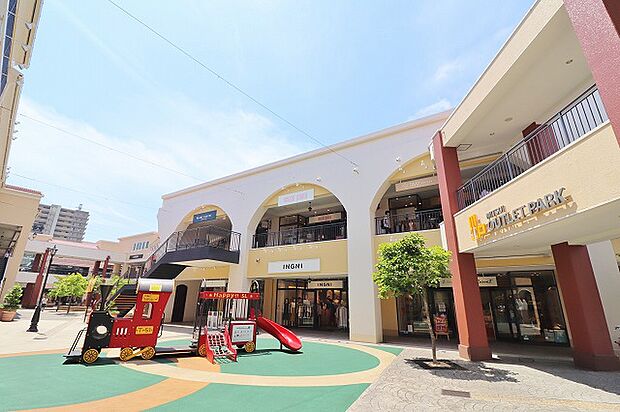 三井アウトレットパーク　多摩南大沢まで約1300m