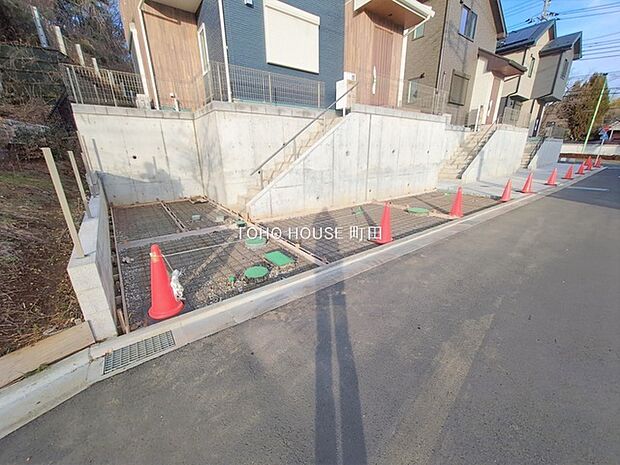 駐車スペースあり(車種による)