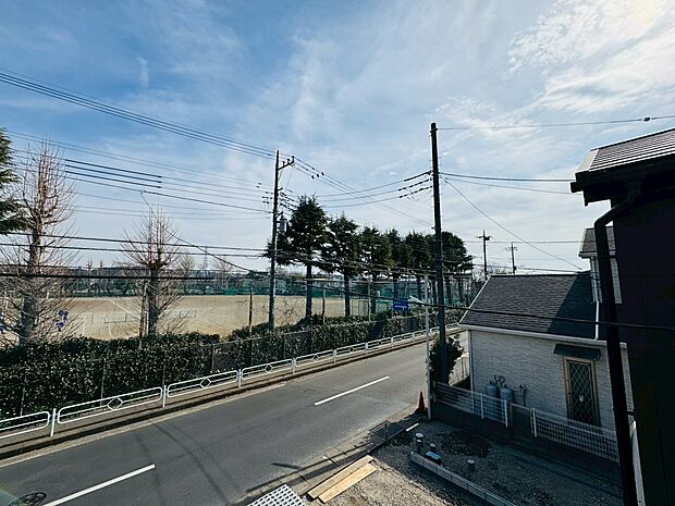 眺望も良く晴れの日のお洗濯も気持ちよくできますね