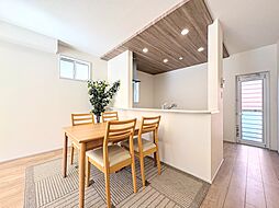 リビング/ダイニングの画像