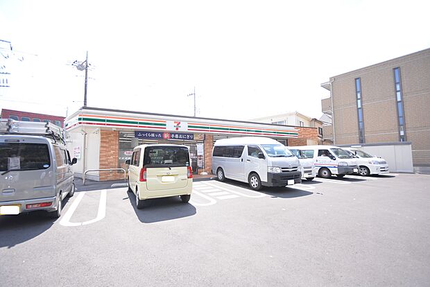 セブンイレブン　八王子暁町1丁目店　距離約850m