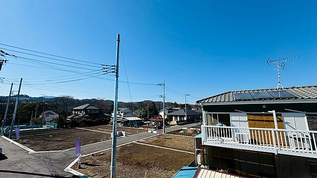 高い建物もないので、バルコニーからの眺望も良好です
