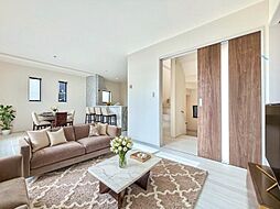 リビング/ダイニングの画像