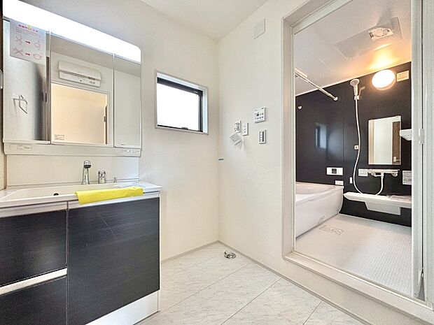 駅までの徒歩10分の好立地!お気軽にお問合せくださいませ♪