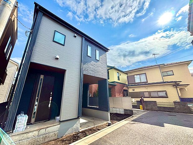 駅までの徒歩10分の好立地!お気軽にお問合せくださいませ♪