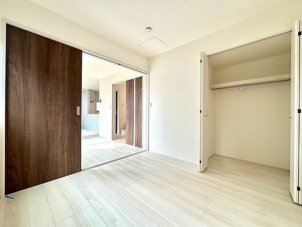 駅までの徒歩10分の好立地!お気軽にお問合せくださいませ♪