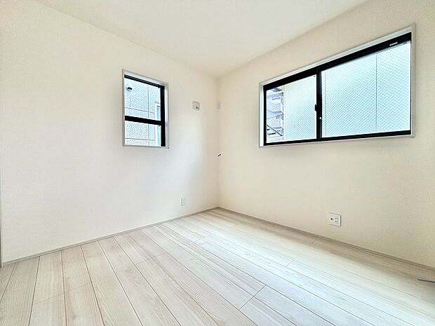 駅までの徒歩10分の好立地!お気軽にお問合せくださいませ♪