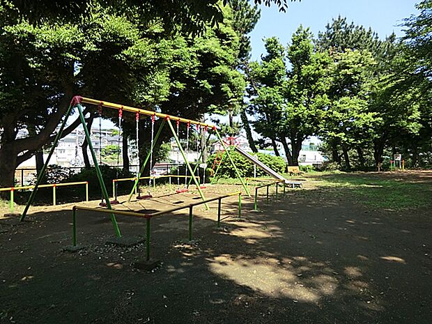 梶ヶ谷第2公園　距離約800m