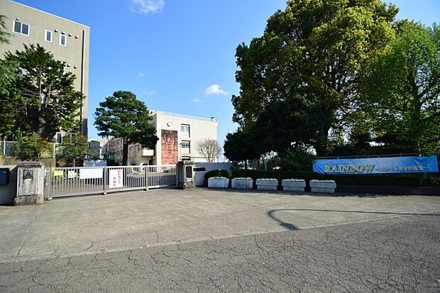 厚木市立荻野中学校まで約2320m