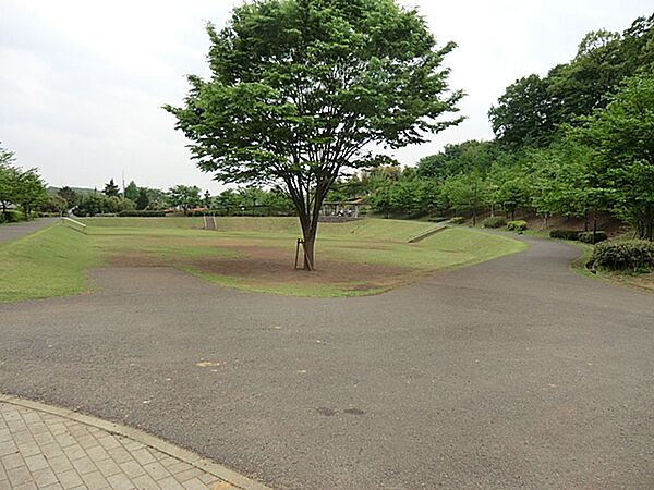 宇津貫公園　距離約500m