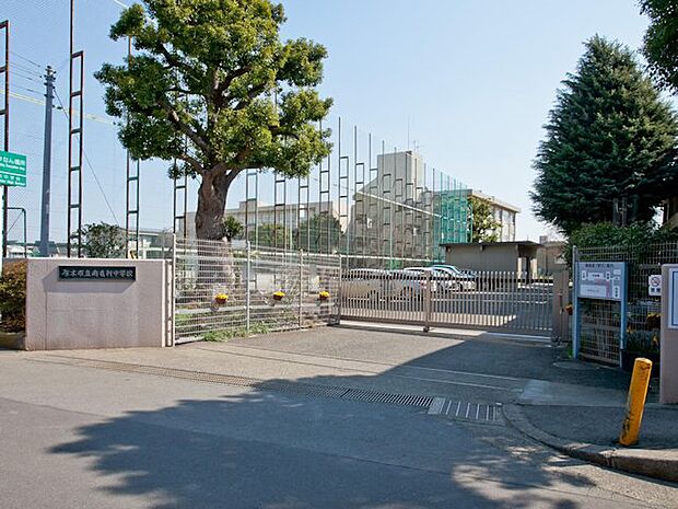 厚木市立南毛利中学校　距離約1300m