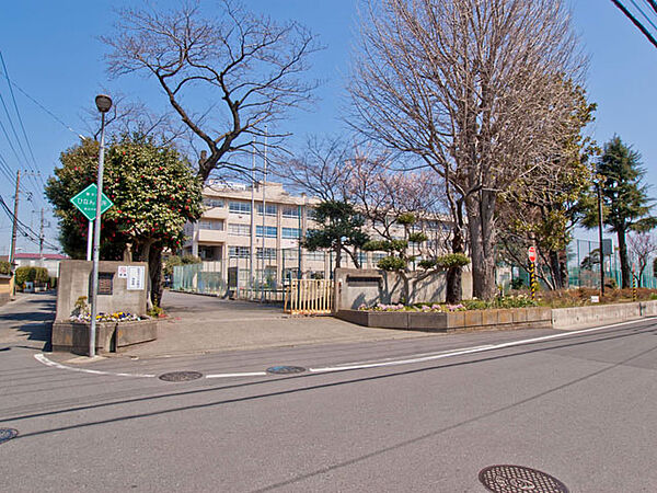 厚木市立睦合中学校　距離約1120m