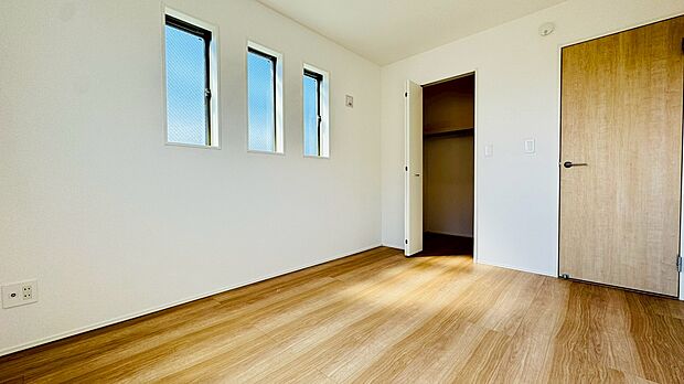 完成済の新築一戸建て、是非一度ご見学ください!