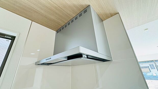 換気性能が優れたシロッコファン型換気扇、お掃除もらくらくです