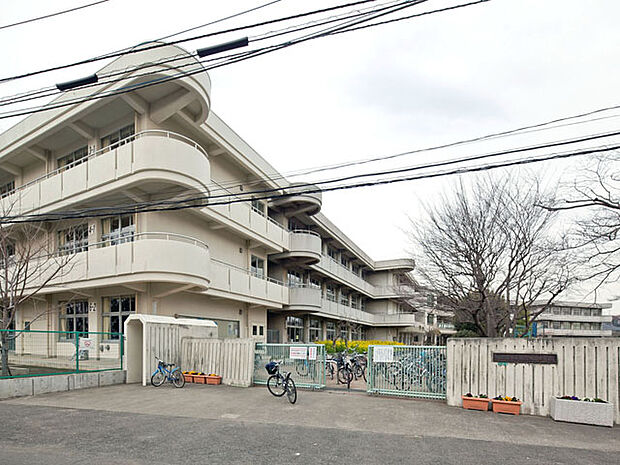 相模原市立淵野辺東小学校まで約1240m