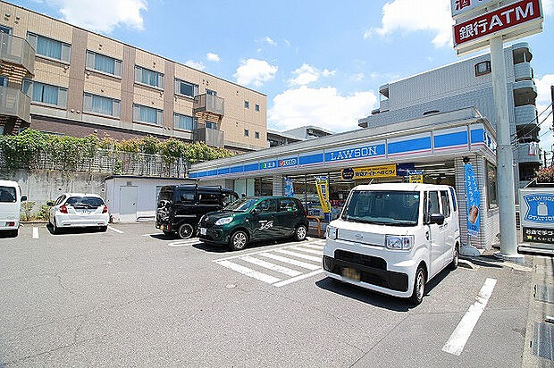 ローソン 横浜美しが丘四丁目店 距離約850m