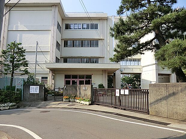 川崎市立南野川小学校 距離約450m