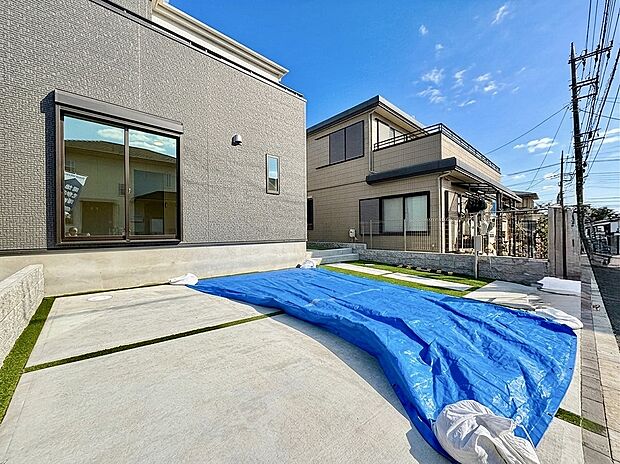 駐車スペースあり(車種による)