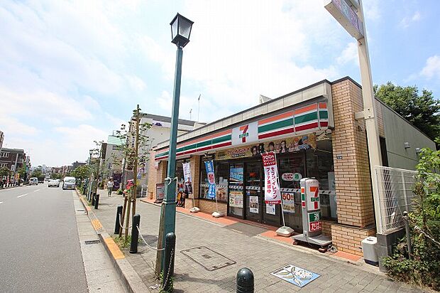 セブンイレブン 玉川学園2丁目店 距離約650m