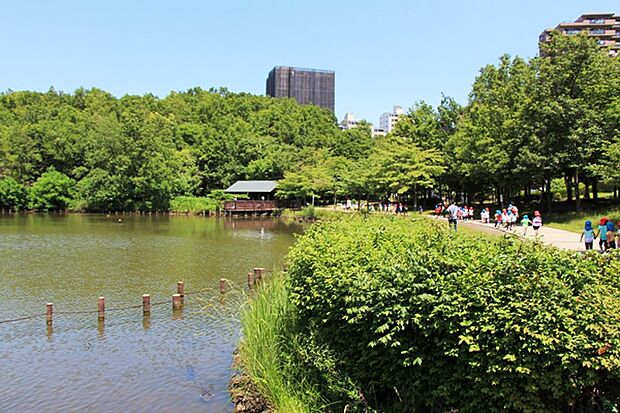 徳生公園　距離約1100m