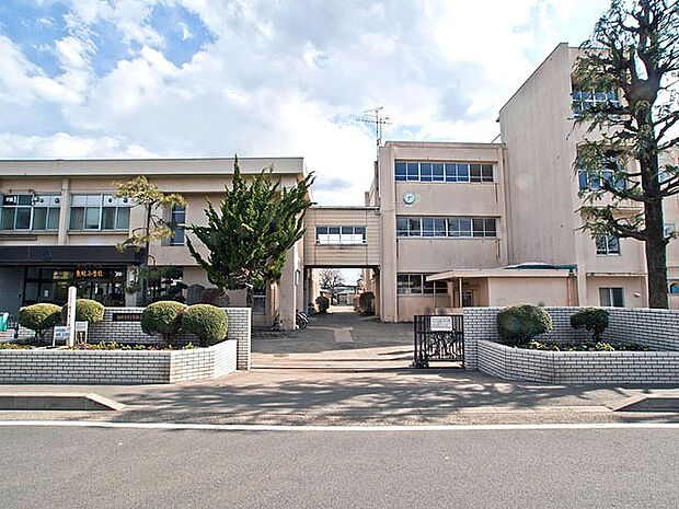相模原市立東林小学校 距離約450m