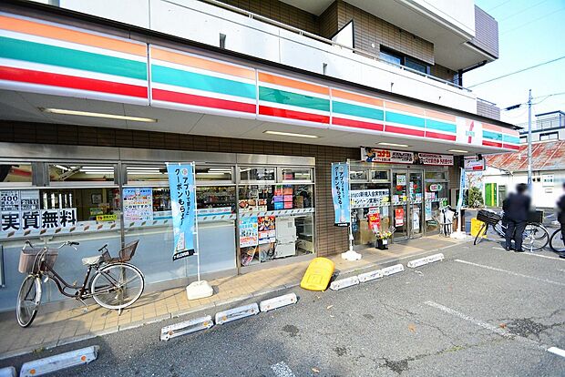 セブンイレブン 八王子元本郷町店 距離約750m