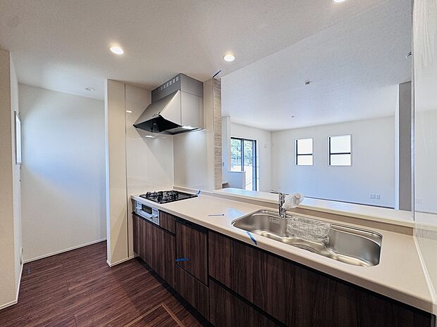 完成済の新築一戸建て、是非一度ご見学ください!