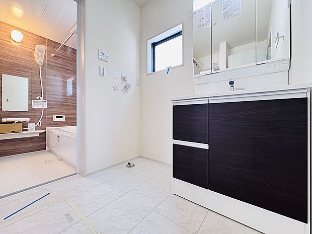 完成済の新築一戸建て、是非一度ご見学ください!
