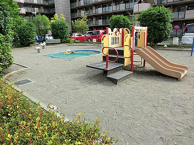 東淵野辺正栄公園 距離約300m