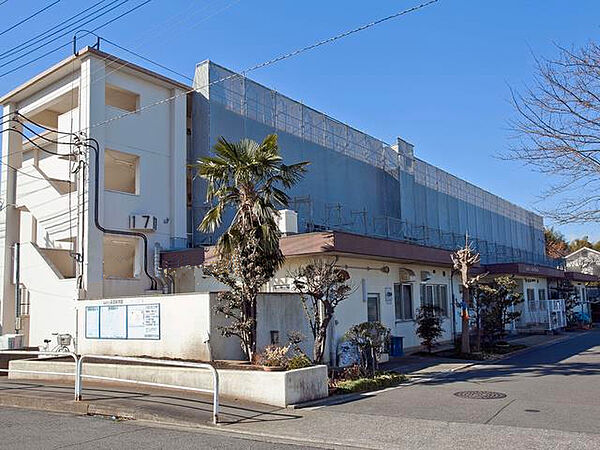 稲城市立第四保育園まで約450m
