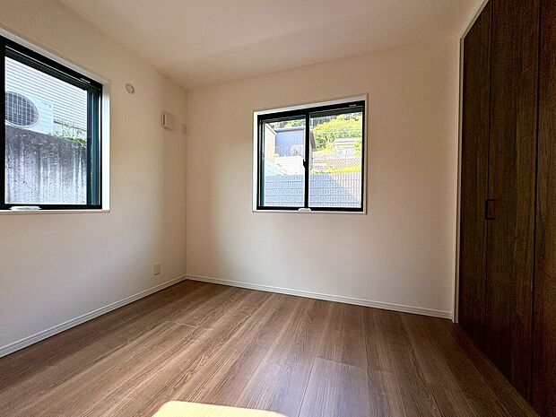 広々としたお部屋は、インテリアを考える楽しみもありますね