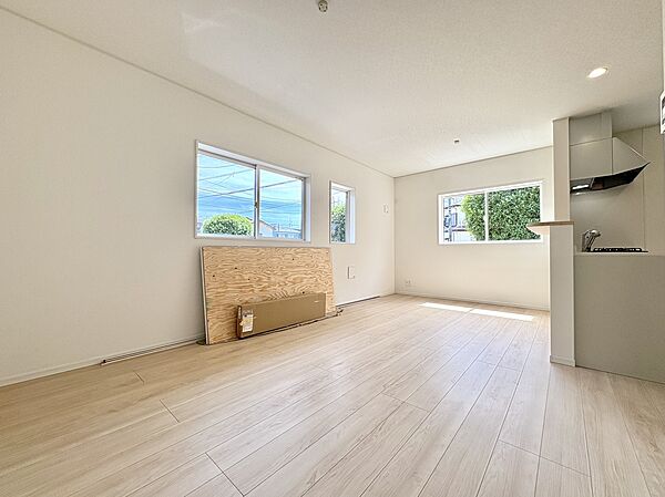 モデルルームございます！お問合せお待ちしております。