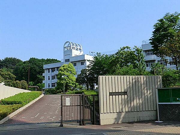八王子市立別所中学校まで約1000m