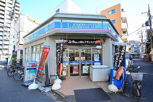 ローソン　京王多摩川駅店まで約900m
