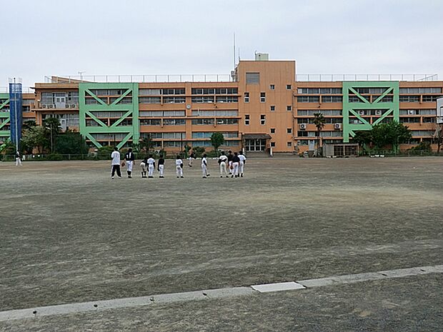 日野市立第一小学校まで約1400m