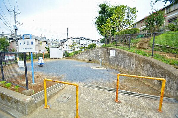 長沢公園まで約170m