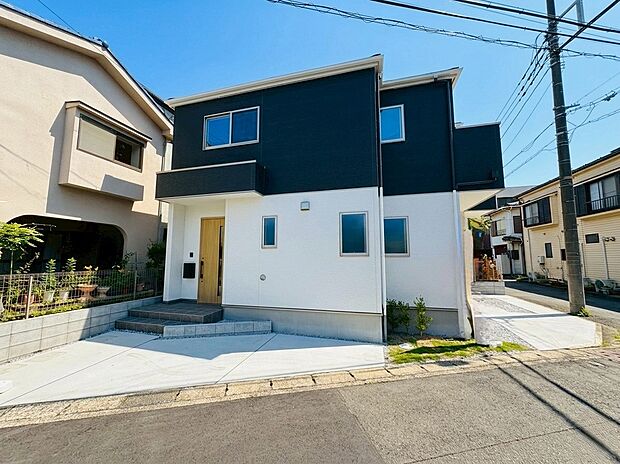 お気軽にお問い合わせくださいませ。
