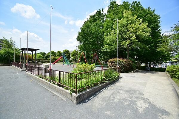 杉山原公園　距離約700m