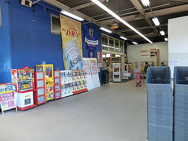 酒・食品のツカサ 港北インター店 距離約850m
