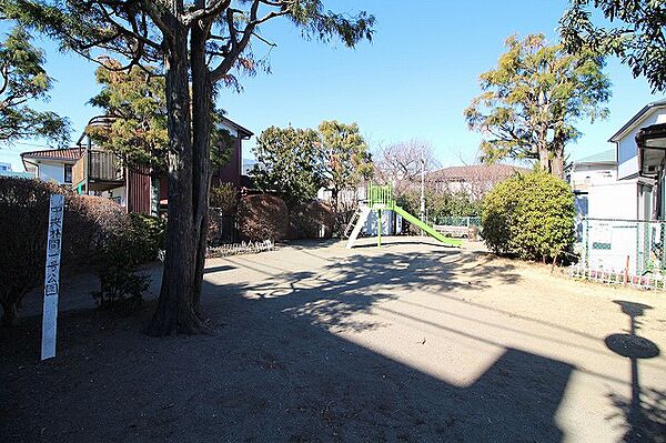 中央林間1号公園まで約90m